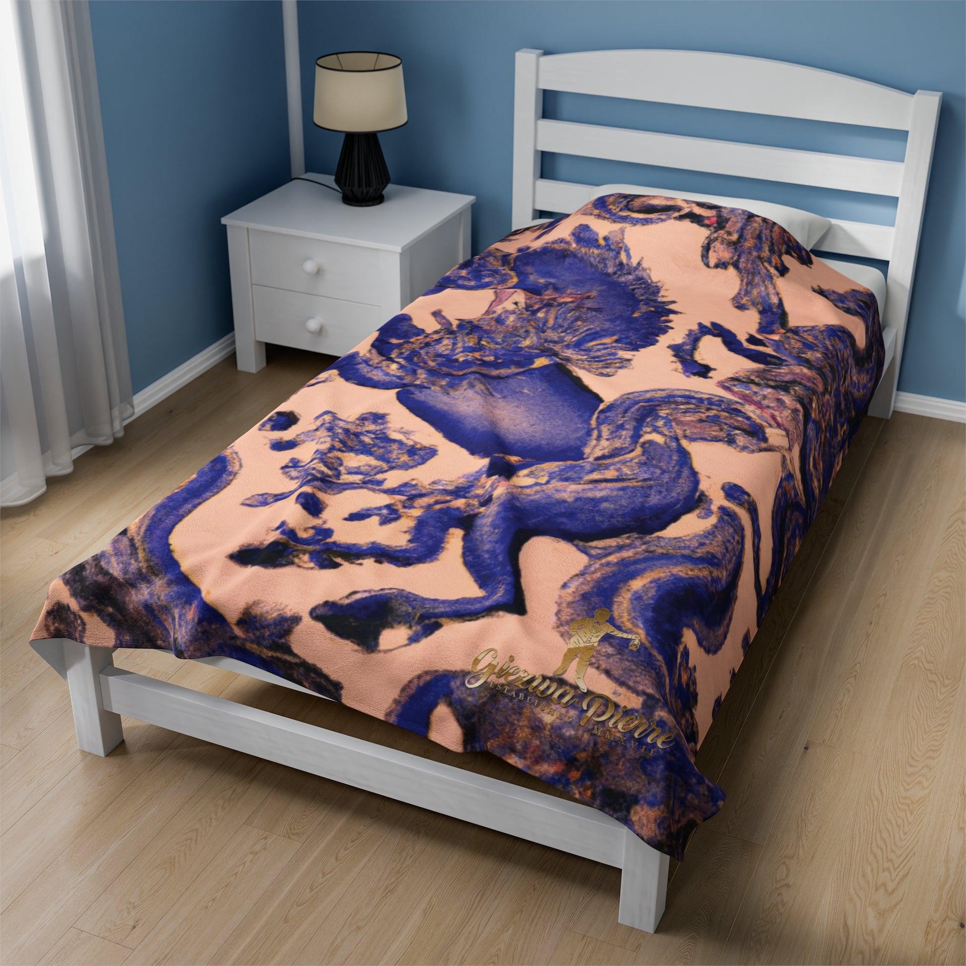 The Plush Horse Blanket - GIEZWA PIERRE